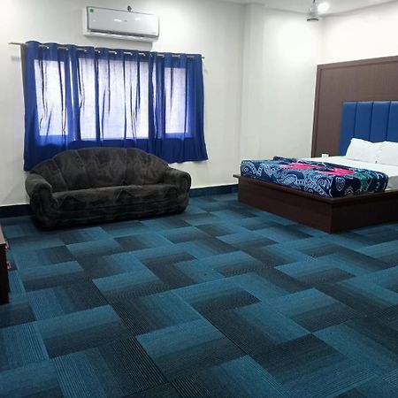 The Prestige Hotel & Convention Panposh Luaran gambar