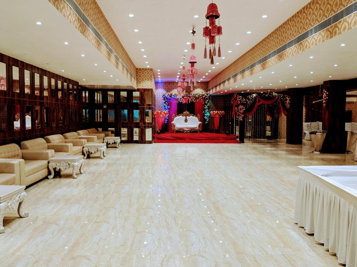 The Prestige Hotel & Convention Panposh Luaran gambar