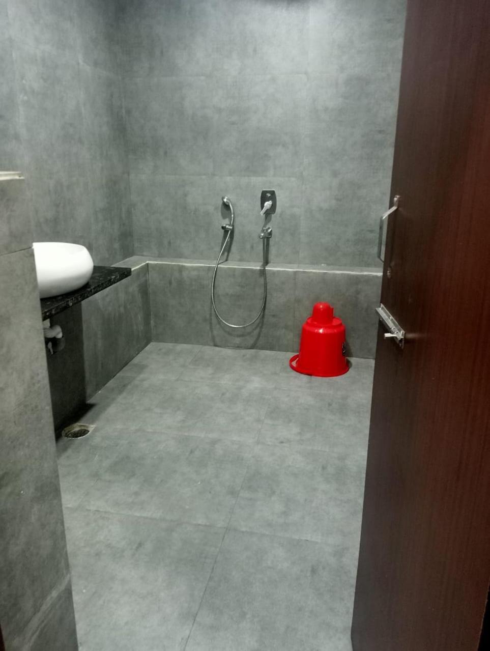 The Prestige Hotel & Convention Panposh Luaran gambar