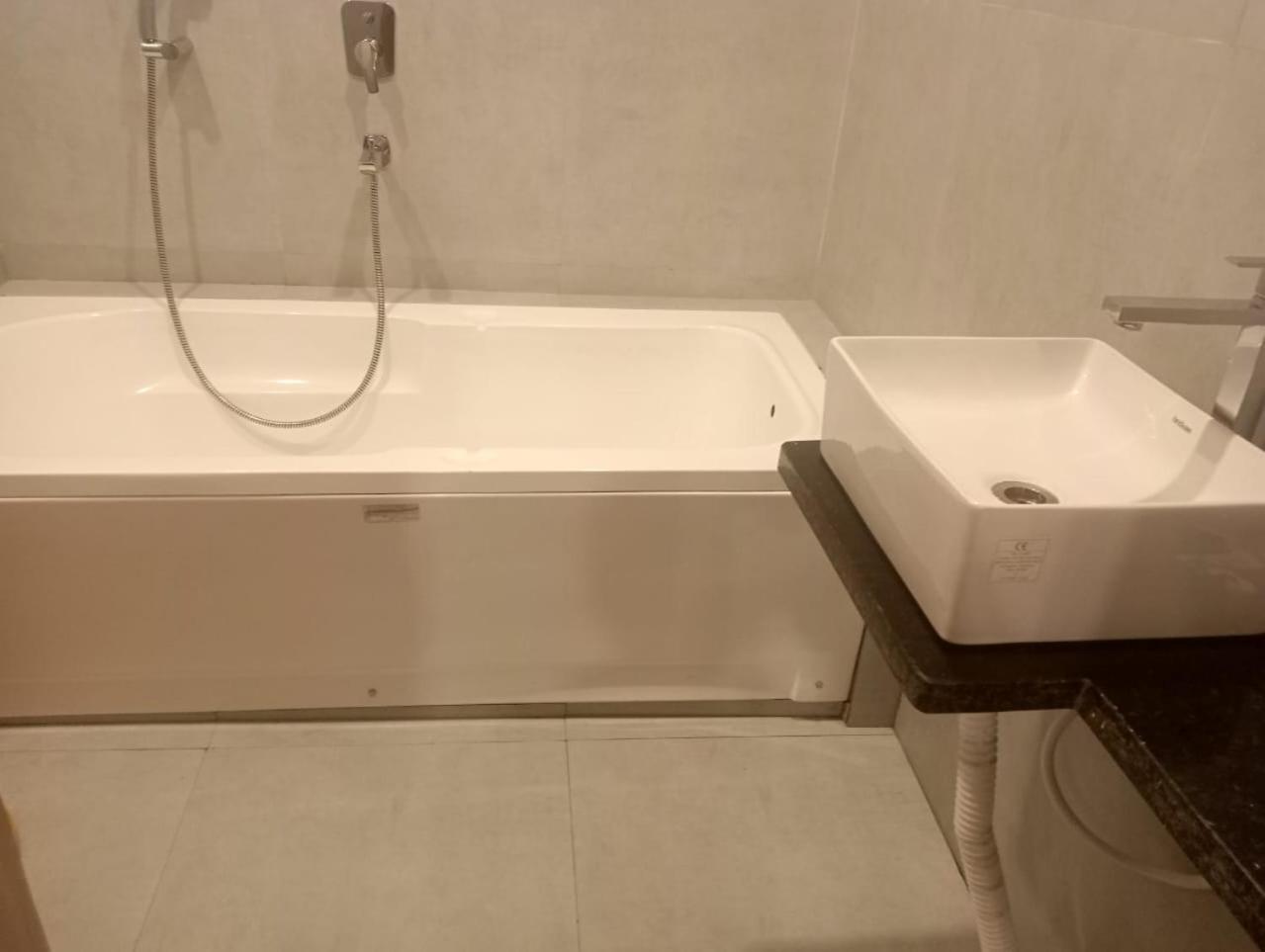 The Prestige Hotel & Convention Panposh Luaran gambar